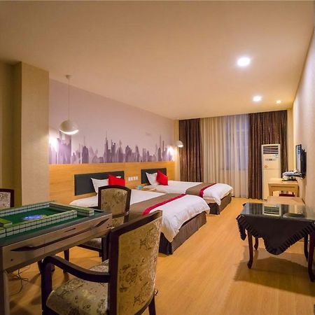 Thank Inn Chain Hotel Sichuan Guangan Wusheng County Hongwu Avenue 외부 사진