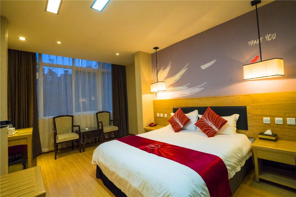 Thank Inn Chain Hotel Sichuan Guangan Wusheng County Hongwu Avenue 외부 사진