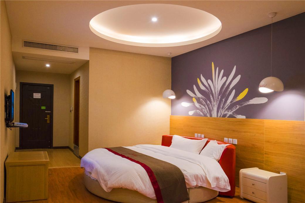 Thank Inn Chain Hotel Sichuan Guangan Wusheng County Hongwu Avenue 외부 사진